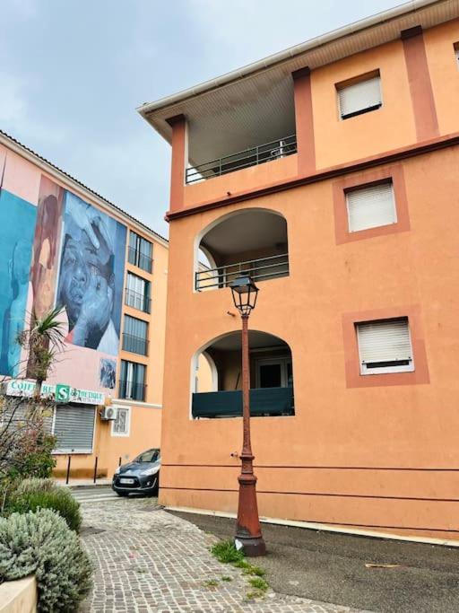 Appartement Les Terrasses Du Port Bagian luar foto
